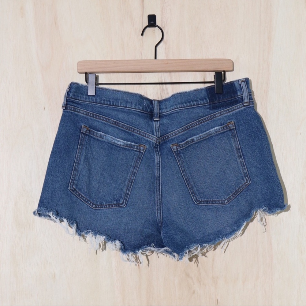 Abercrombie and Fitch mom Jean shorts